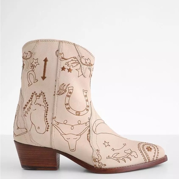 FP New Frontier Doodle Boot in Bone - Picture 7 of 8